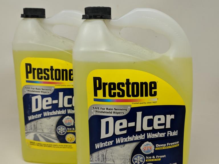 Prestone De Icer Windshield Washer Fluid 27 Degrees Walmart Com