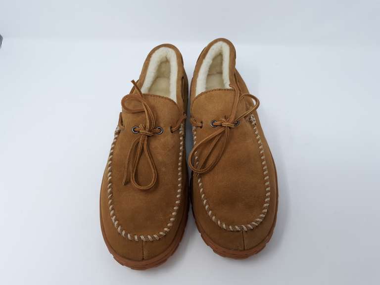 Eddie Bauer Men's ShearlingLined Moccasin Slippers Size 9 Dutch Goat