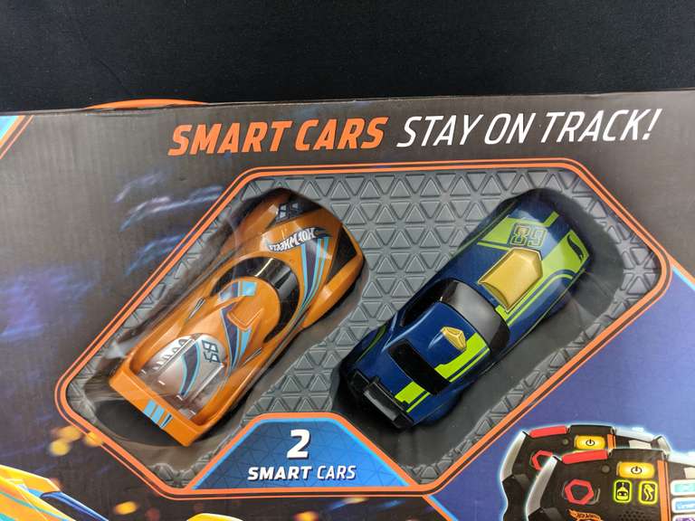 Hot Wheels Ai Intelligent Race System, 20 Smart Track Pieces make 40