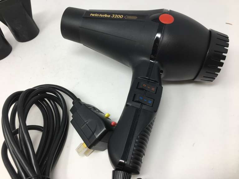 Twin Turbo Hair Dryer With Attatchments Dutch Goat