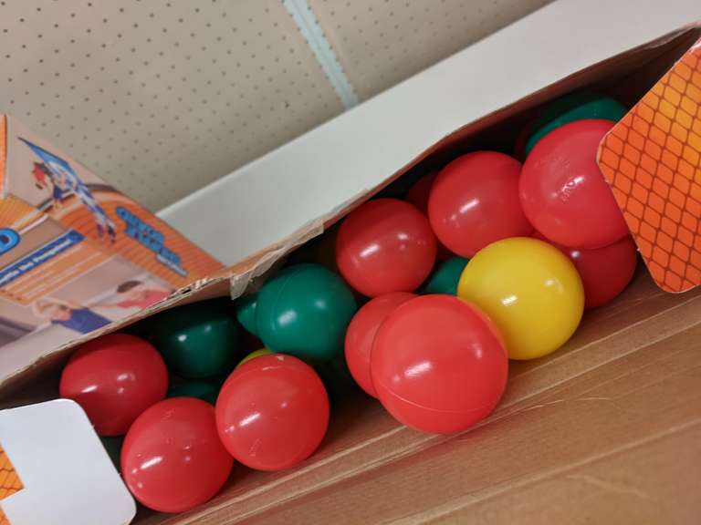 Lot of 2 Bonzai Games Penguin Shuffleboard & Ball Hogs Dutch Goat