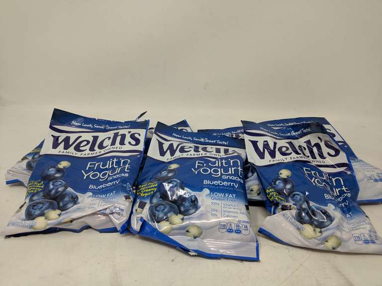 Lot of 7 Welch's Fruit 'n Yogurt Blueberry Packs Out of Date Dutch Goat