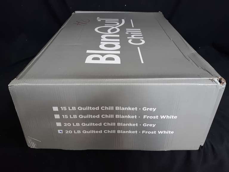 BlanQuil Chill 20 Lb. Quilted Chill Blanket Frost White Dutch Goat