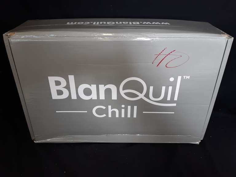 BlanQuil Chill 20 Lb. Quilted Chill Blanket Frost White Dutch Goat