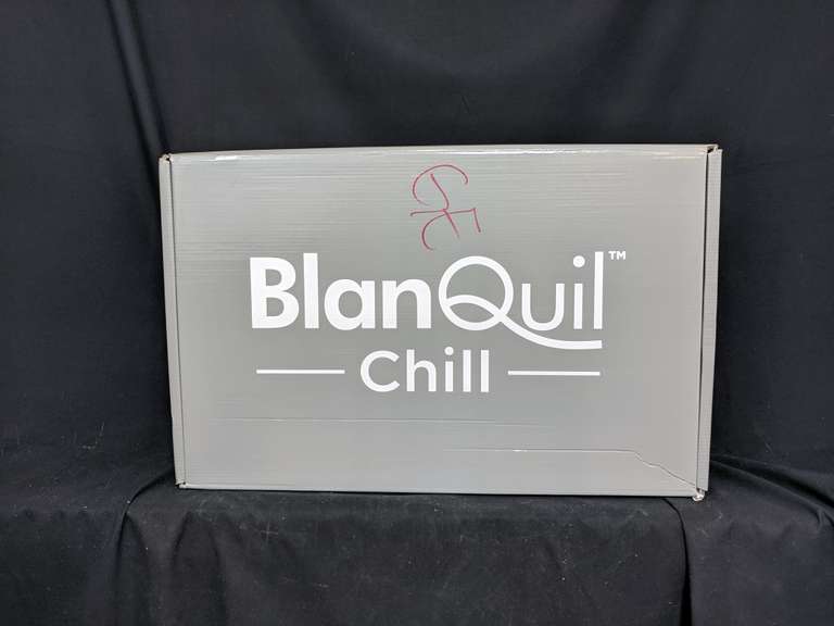 BlanQuil Chill Blanket 20 Lbs. Frost White Dutch Goat