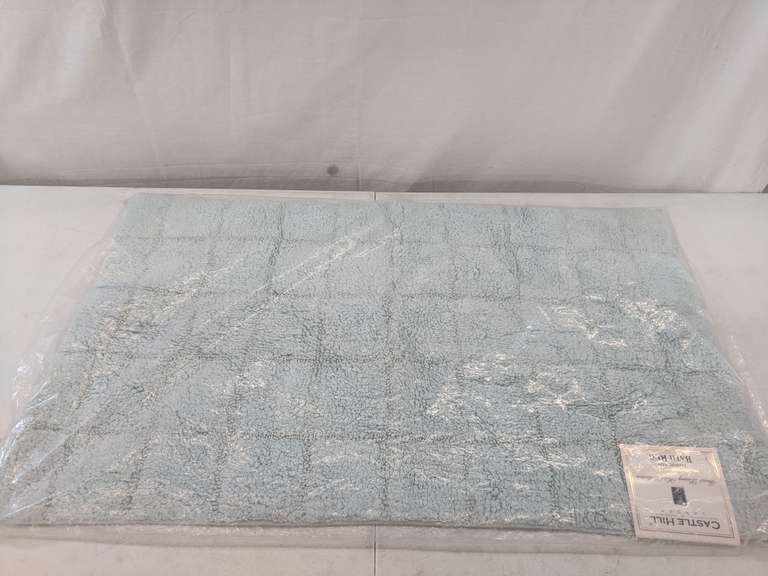 Lot of 2 - Castle Hill London Finest Luxury Hotel Collection Bath Rug ...