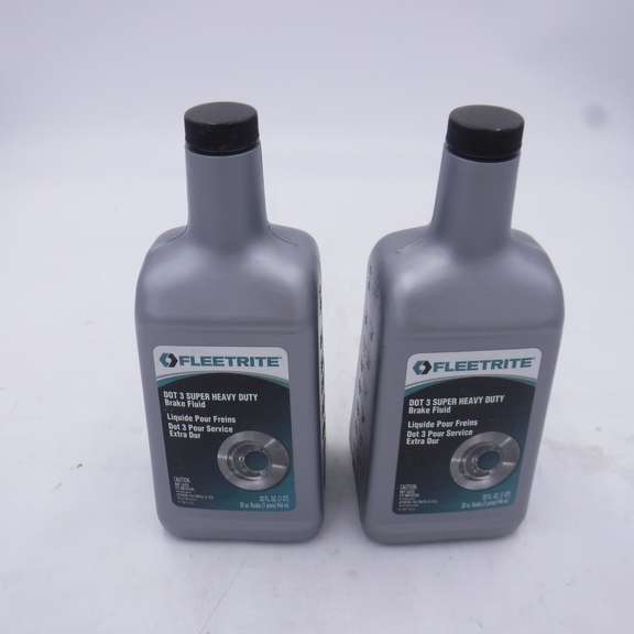 Lot Of 2 Fleetrite Dot 3 Super Heavy Duty Brake Fluid 32Oz FLTBF320Z