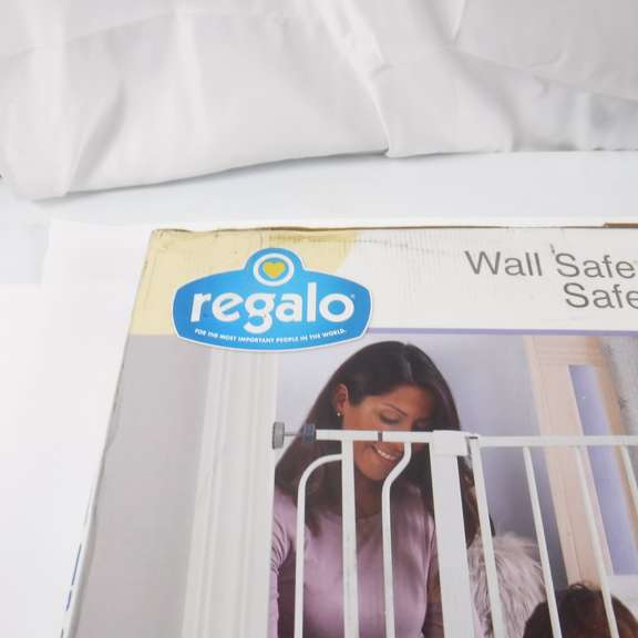 Regalo Wall Safe Extra Wide Walk Through Safety Gate Dutch Goat