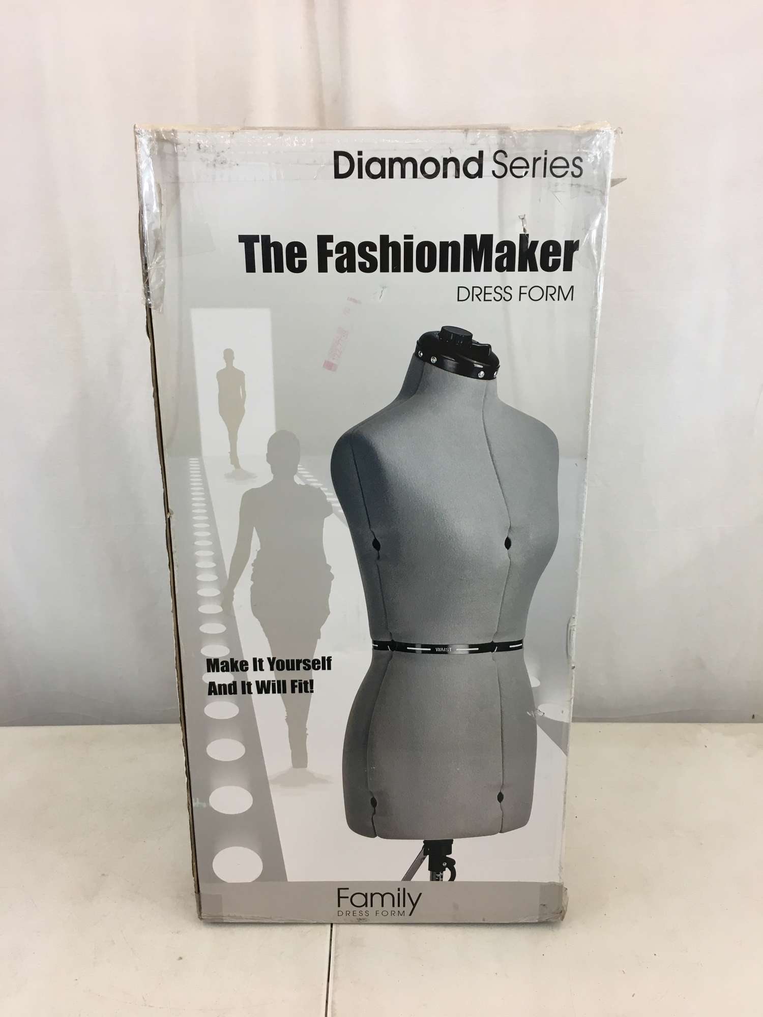 green emerald velvet dress Male Dress Form With Rolling Base (TMK-JF-33M01/33M02)