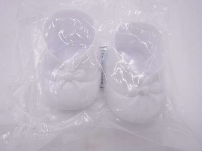 DecoPac Layon Baby Booties Dec Cake Decoratino Set Dutch Goat