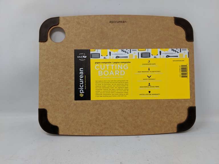 Lot of 4 Epicurean Cutting Boards Approximately 9" x 11.5" Dutch Goat