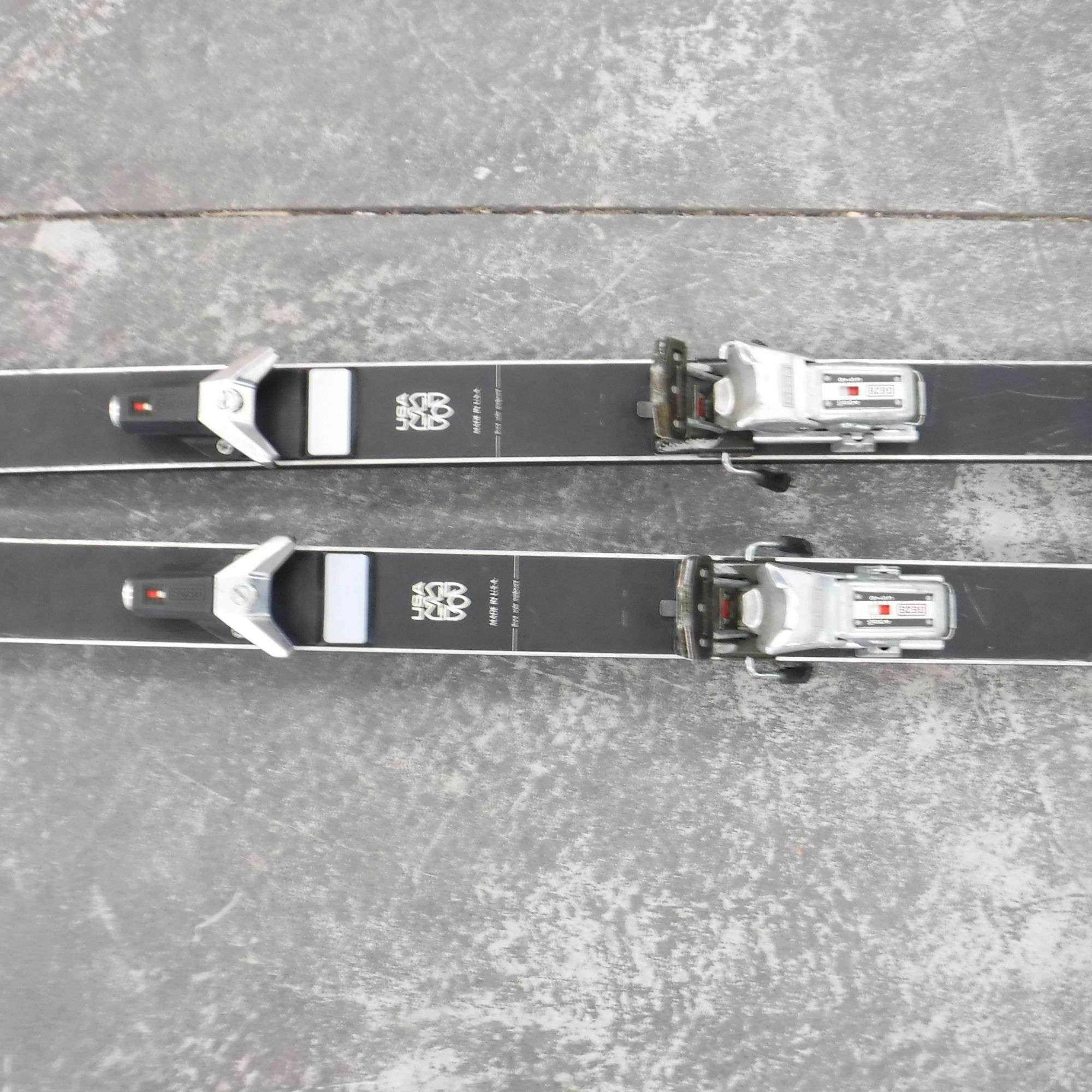 Vintage Olin Mark V Downhill Skis - 73