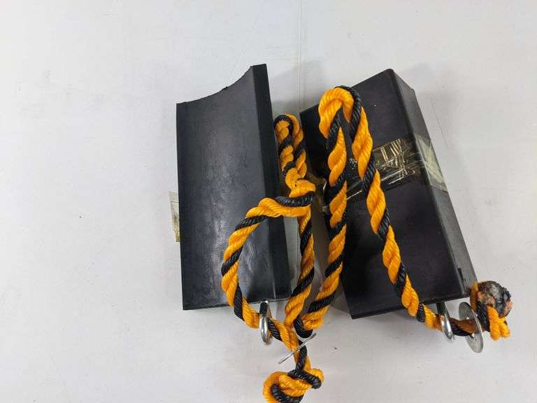 Lot Of 6Wheel Chocks HeavyDuty Rubber Wheel Block with Nylon Rope