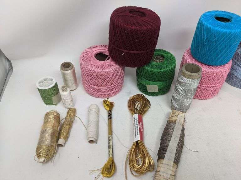 Goat Thread Assortment of String & Embroidery Thread - Dutch Goat