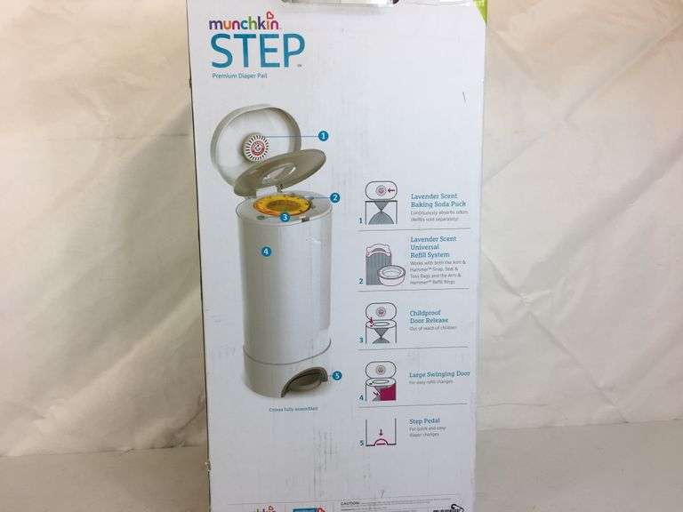 Munchkin Step Premium Diaper Pail Dutch Goat