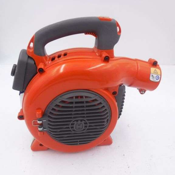 Husqvarna XSeries 125BV Gas Leaf Blower Missing The Black Tube