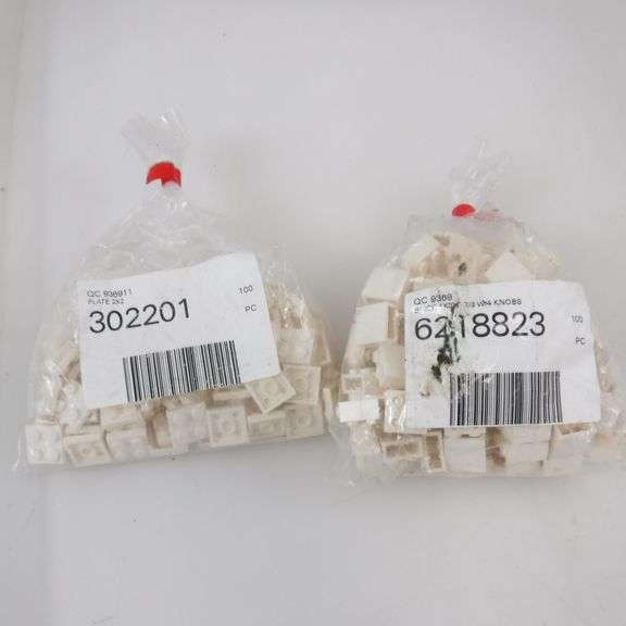 Assortment Of Legos 2 Bags Of White Assortment Pieces And 6 Bags Of