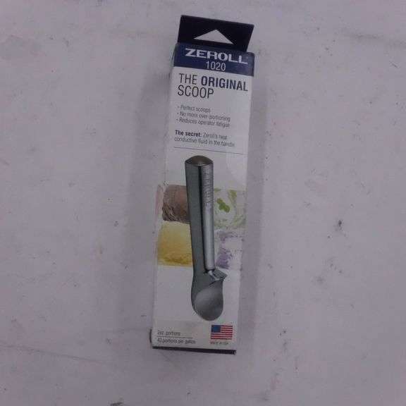 Zeroll 1020 The Original Ice Cream Scoop Heat Conductive Fluid In