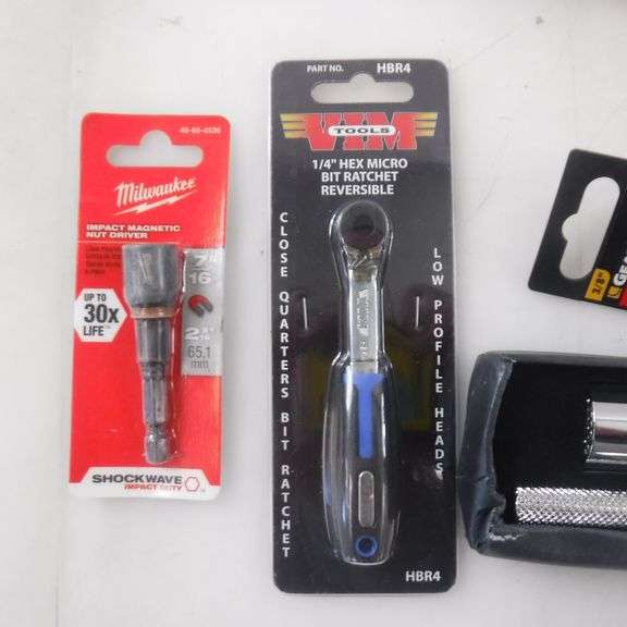 Assortment Of Tools 1/4" Hex Micro Bit Ratchet Reversible. Newage 3