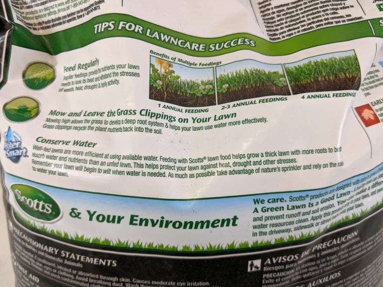 Scotts Turf Builder With Moss Control Covers Up To 5,000 SQ. Feet