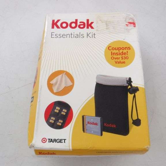 Kodak Essentials Kit Neoprene Camera Pouch And Kodak Liion