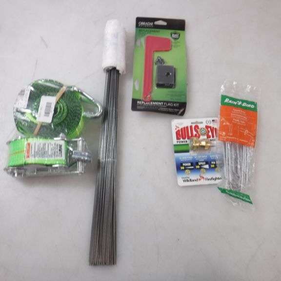 Assort. Of Outdoor Items Invisible Fence White Marker Flags, Approx