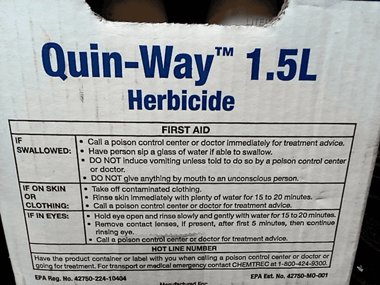 Lesco Quin-Way Herbicide 1.5L - Dutch Goat