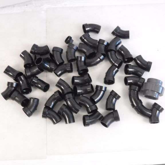 Large Assortment Of PVC Pipe/Plumbing Fittings Dutch Goat