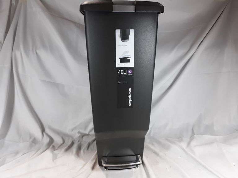 SimpleHuman Pet Proof Lock Garbage Can Black, 10.6 US Gallon Dutch Goat