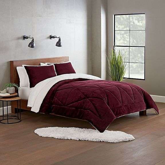 Reversible Twin/Twin XL Comforter Set 