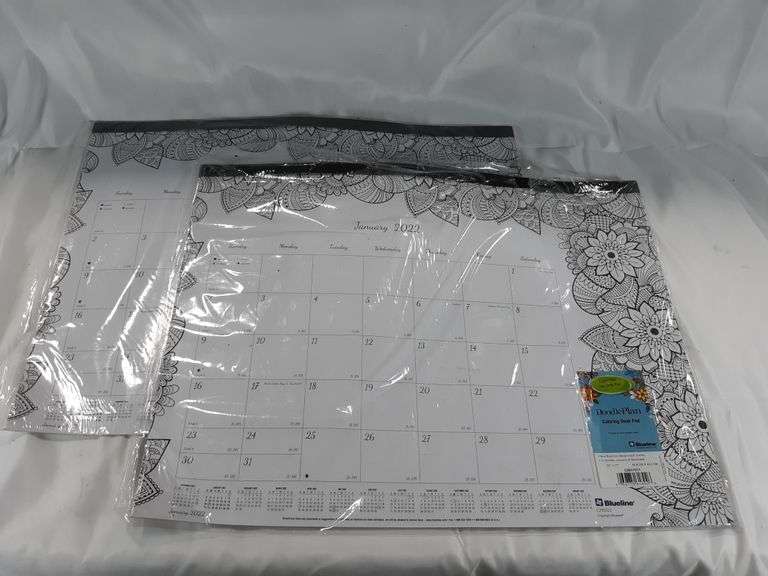 Lot of 2 Blueline Doodle Plan Coloring Desk Pad 2022 Calendar Dutch Goat