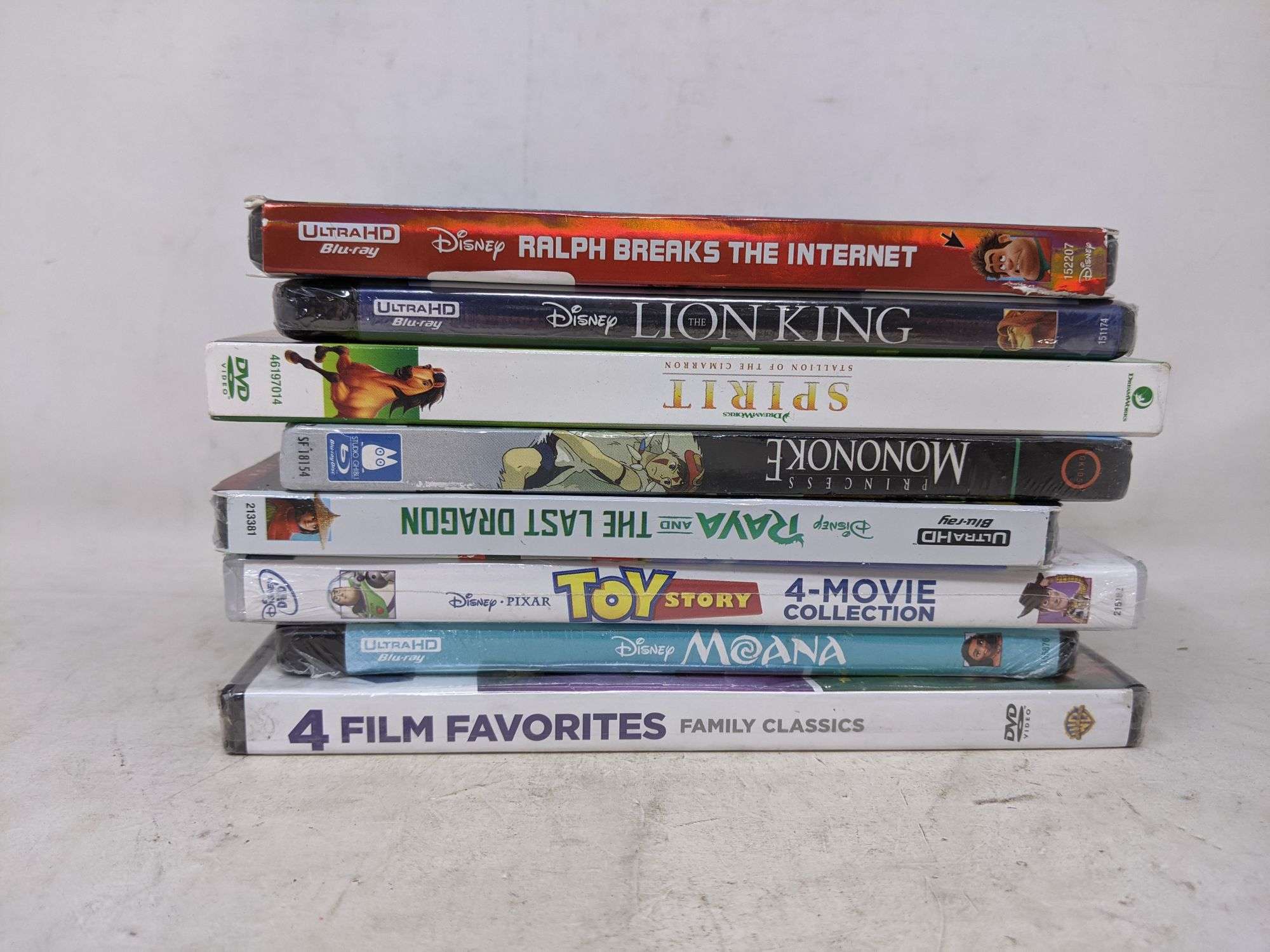 ＊Mr.Children＊DVD 8•VHS 4 Amazon.com: 8-Movie Kid's Collection 4 : Movies & TV