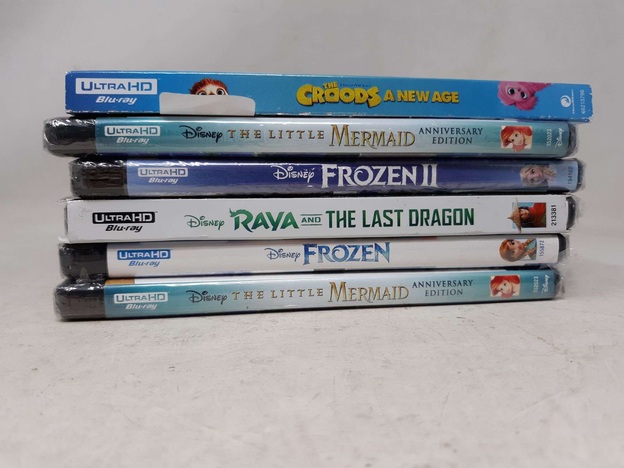 Assortment of 6 UltraHD Blu-Ray DVD Movies - Assorted Ratings