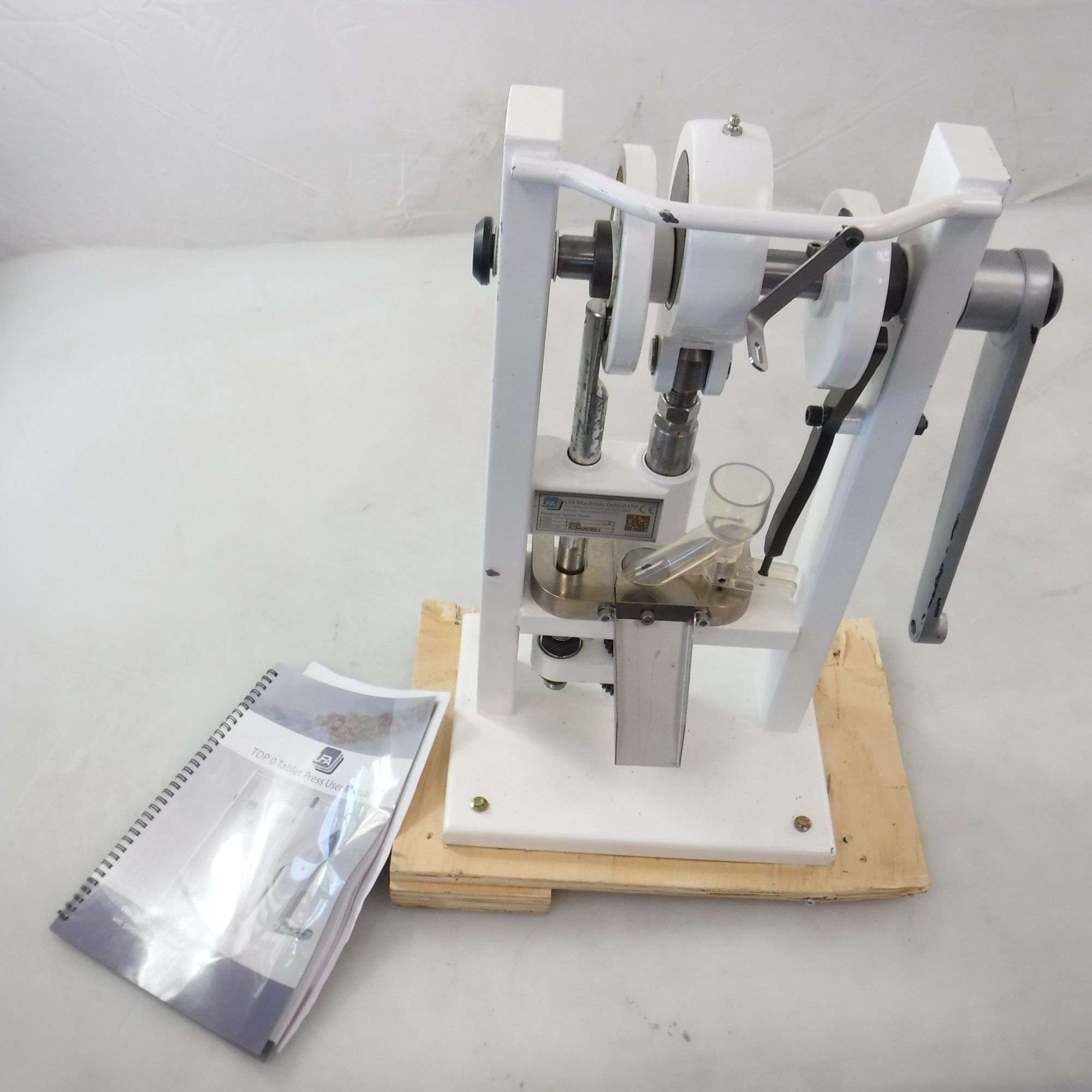 TDP 0 Desktop Tablet Press - *Missing* Hand Handle - Small