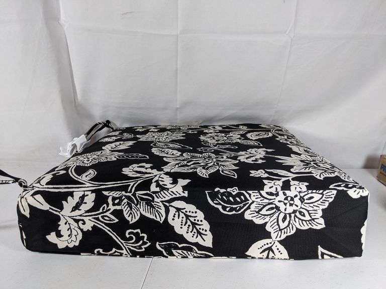 Arden Selections Ashland Jacobean 2 Piece Seating Outdoor Lounge Chair Cushion Set Dutch Goat