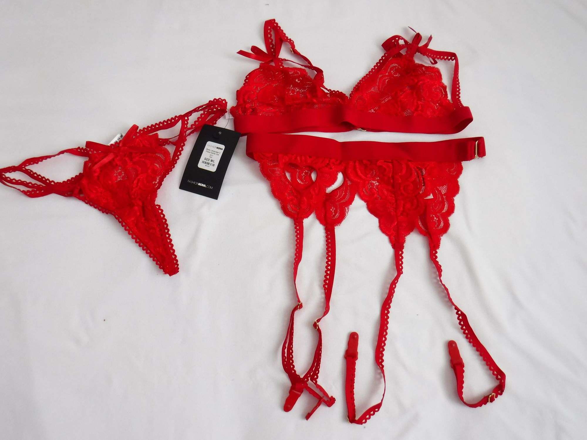 Fashion Nova Body Language 3 Piece Garter Set Red Size M/L - Dutch Goat Fashion Nova Body Language 3 Piece Garter Set Red Size M/L - Dutch Goat