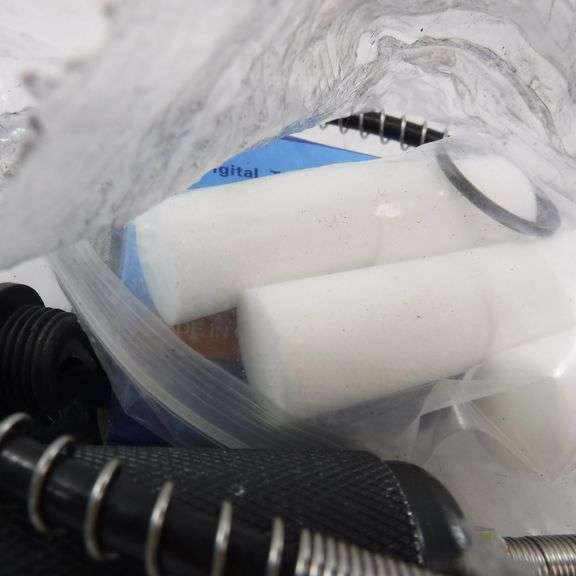 thumbnail image 2 of Pearlead Air Compressor Water Oil Separator 30Mpa 4500Psi High Pressure PCP Pump Air Filter With... 2 of 14