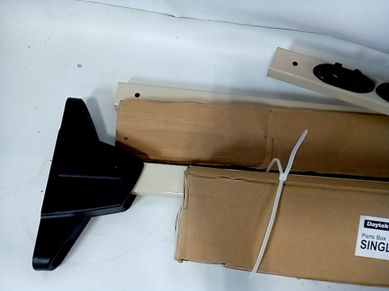 Daytek Parts Box Single for Clothesline Dutch Goat