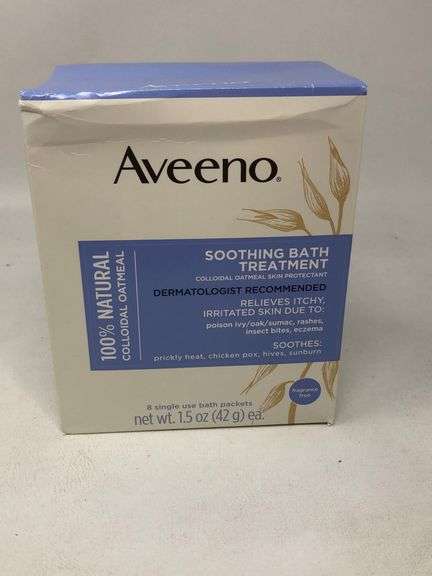 Box of Aveeno Soothing Bath Treatment *8 Single Use Bath Packets ...