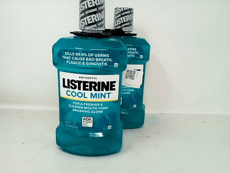 Lot of 2 Listerine Cool Mint Antiseptic Mouthwash for Bad Breath Each