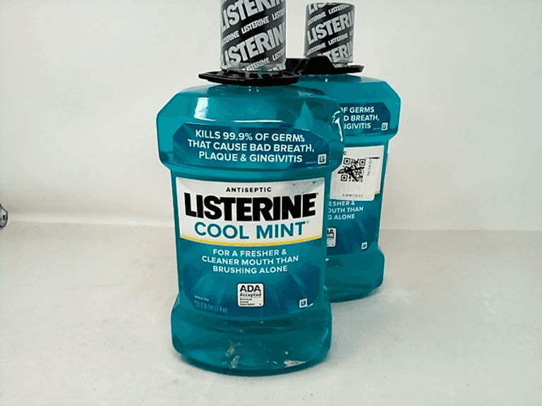 Listerine Cool Mint Antiseptic Mouthwash for Bad Breath 2 Pack, 1.5 L