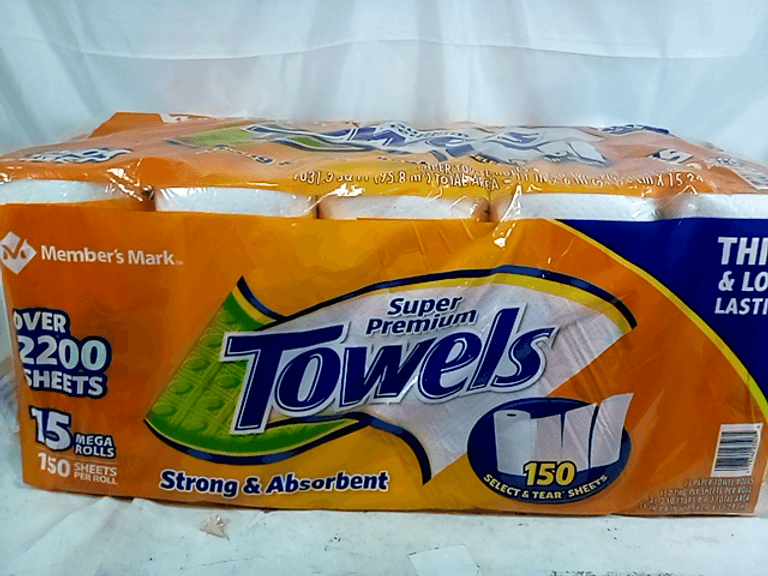 Member's Mark Super Premium Paper Towels 15 Rolls Dutch Goat