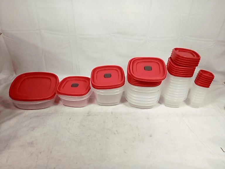Rubbermaid Food Storage Containers with Lids Set Dutch Goat