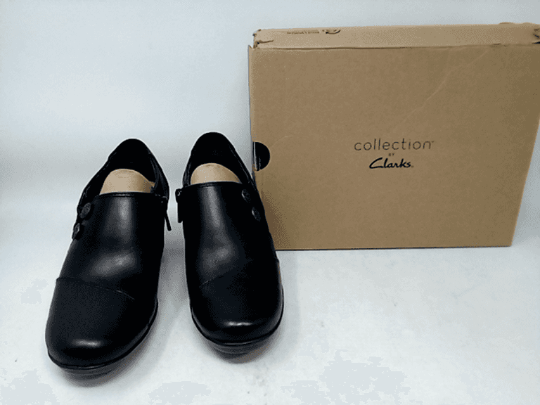 clarks kitten heel shoes