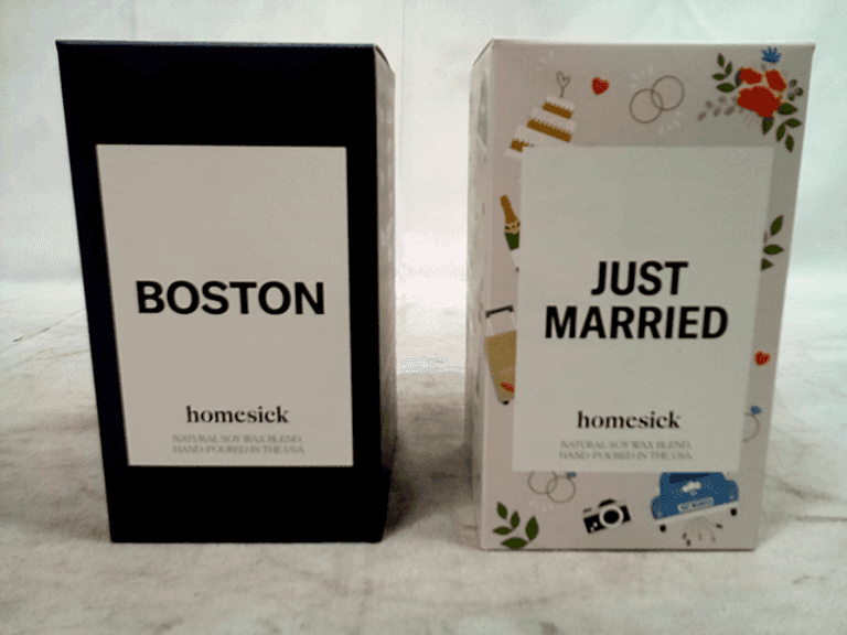 Assortment of 2 Homesick Candles, Boston & Just Married, MultiColor