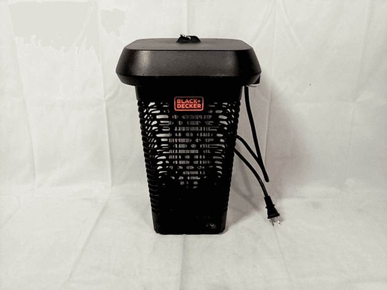 Black+Decker BDPC912 Outdoor Hanging Bug Zapper Dutch Goat