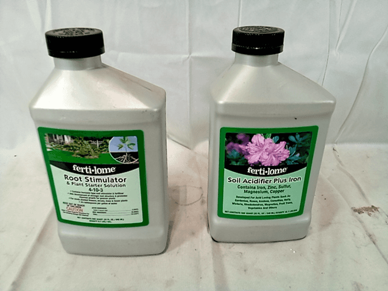 Lot of 2 Fertilome Lawn and Garden Supplies Dutch Goat