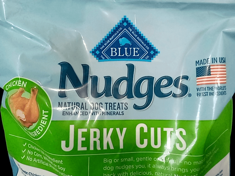 Blue Buffalo Nudges Natural Jerky Cut Dog Treats, Chicken Flavored, 40