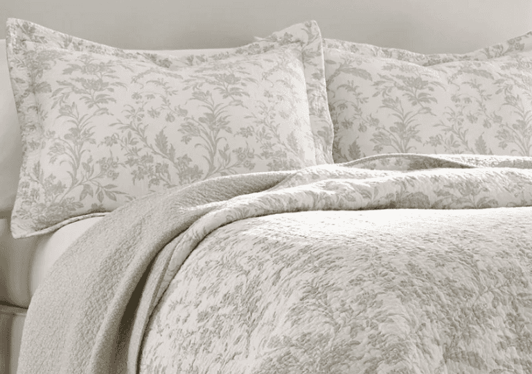 Laura Ashley King Quilt Set Dutch Goat