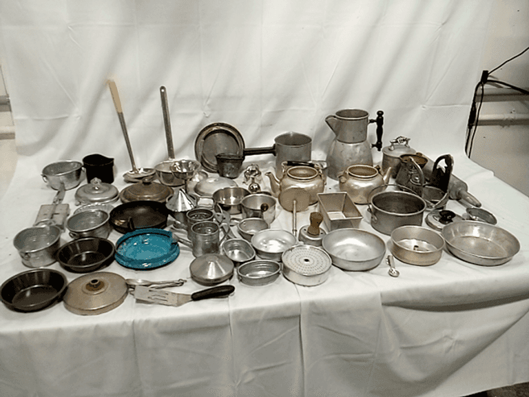 Assortment of 60 Vintage Kitchen Items Dutch Goat